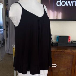 6 for$20❤️Secret treasures stretchy Black blouse